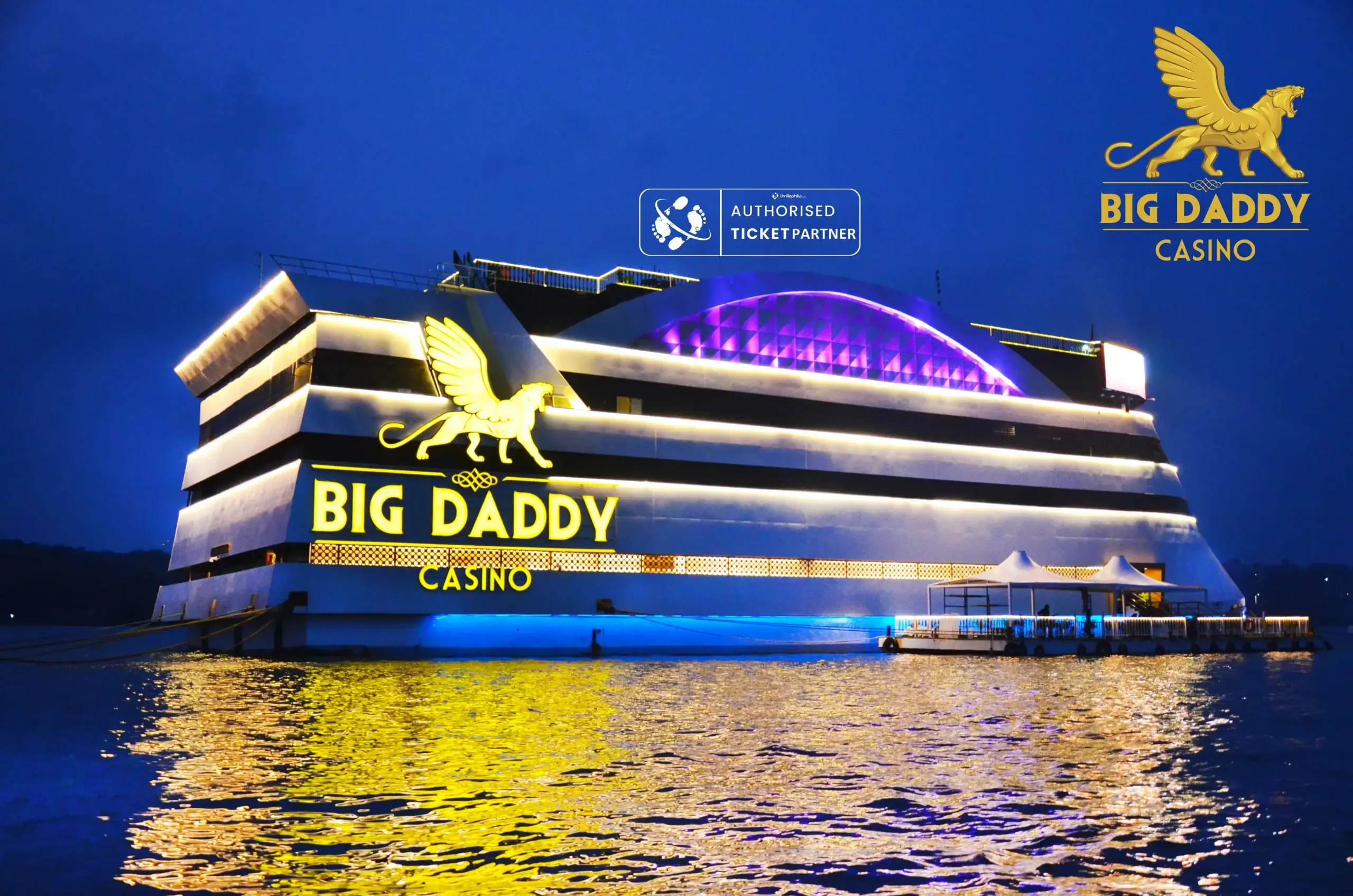 Goa beach holiday trip from Pune with car or bus rental