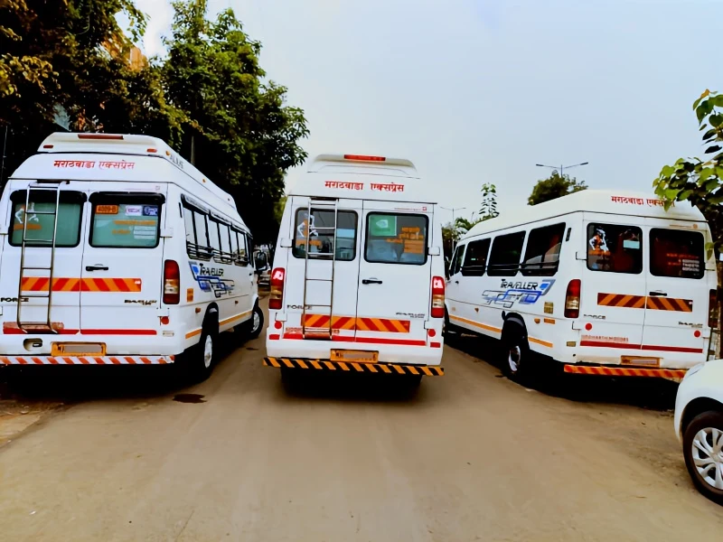 Rear view of 17-seater Tempo Traveller non-AC bus for large groups